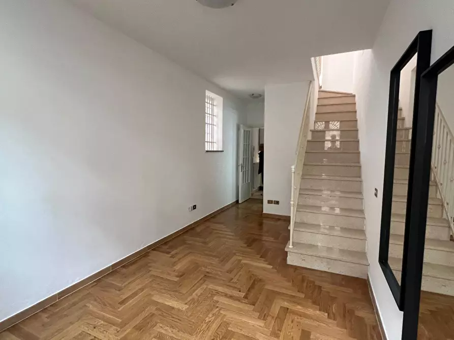 Immagine 1 di Casa indipendente in affitto  in Via Trieste 59 a Pisa