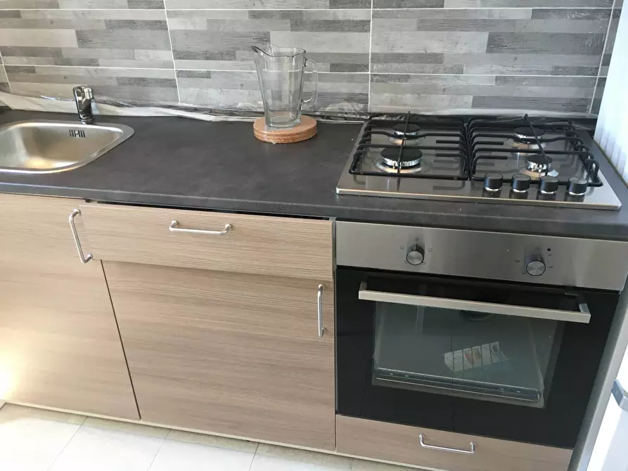 Immagine 2 di Appartamento in affitto  in Via Asmara 15 a Pisa