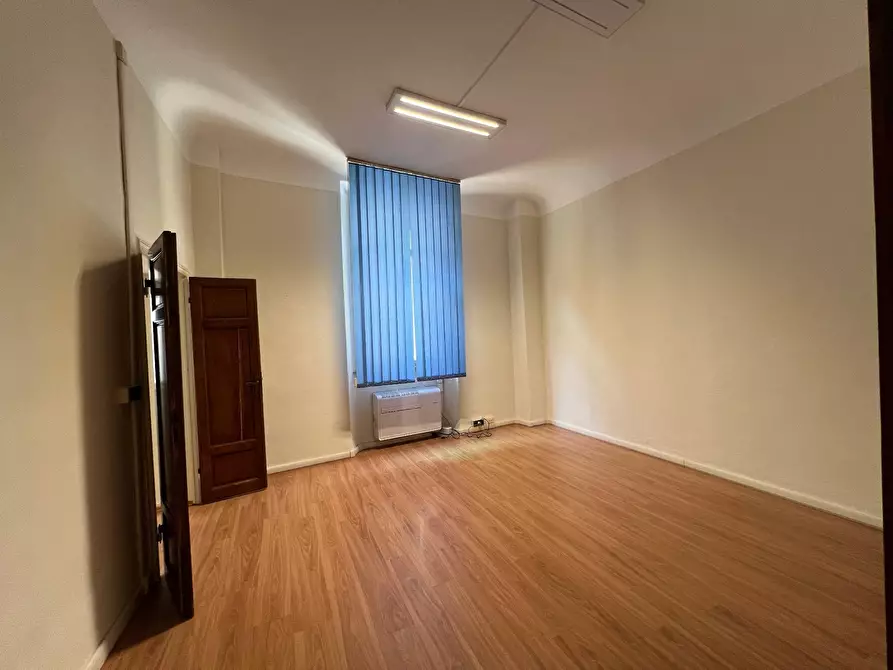 Immagine 17 di Ufficio in affitto  in Piazza Santa Caterina 1 a Pisa