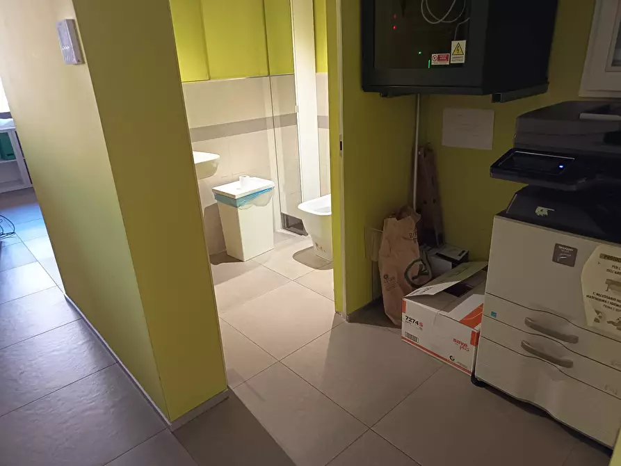 Immagine 3 di Ufficio in affitto  in Viale Delle Piagge 50 a Pisa