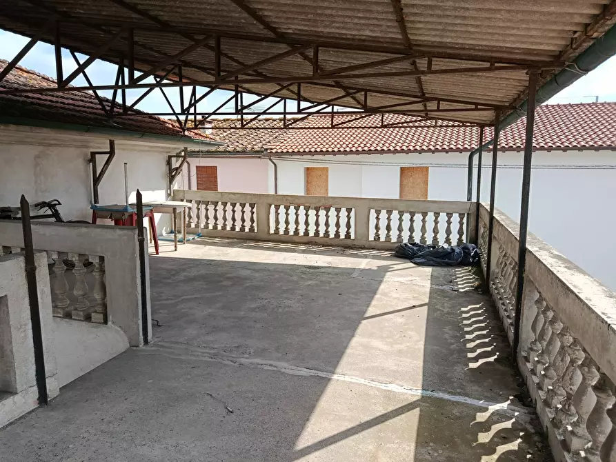 Immagine 17 di Attività commerciale in vendita  in VIA DEL AVE MARIA 11 a Capannori