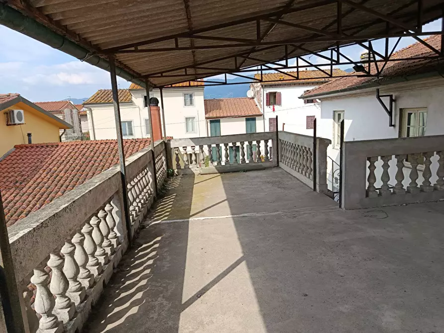 Immagine 19 di Attività commerciale in vendita  in VIA DEL AVE MARIA 11 a Capannori