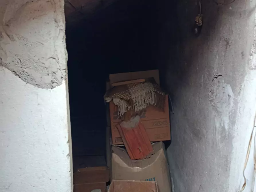 Immagine 35 di Attività commerciale in vendita  in VIA DEL AVE MARIA 11 a Capannori