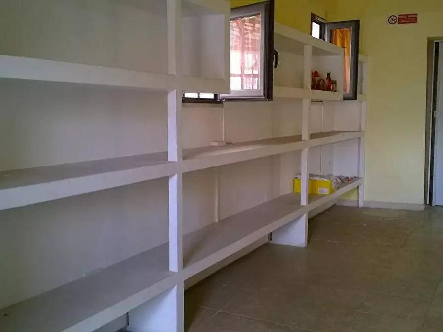 Immagine 16 di Attività commerciale in affitto  in Viale Delle Cascine 1 a Pisa