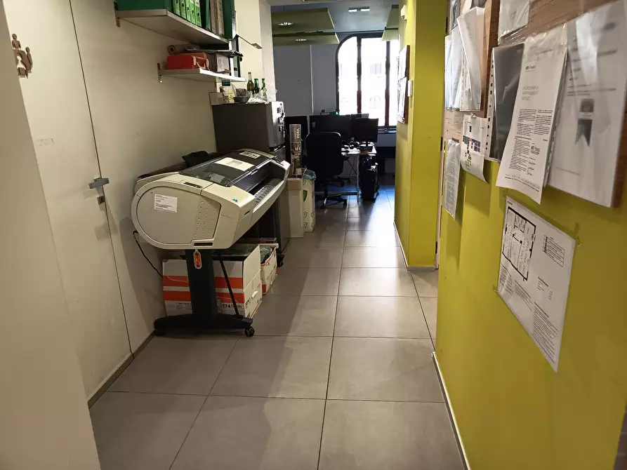 Immagine 2 di Ufficio in affitto  in Viale Delle Piagge 40 a Pisa