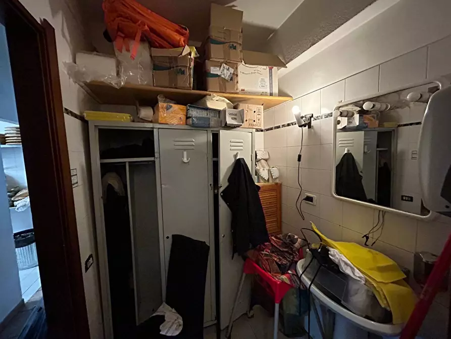 Immagine 13 di Attività commerciale in vendita  in Via Livornese 648 a Pisa