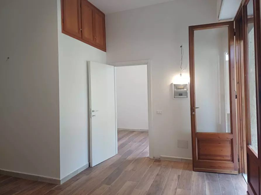 Immagine 4 di Appartamento in affitto  in via ugo foscolo - a Pisa