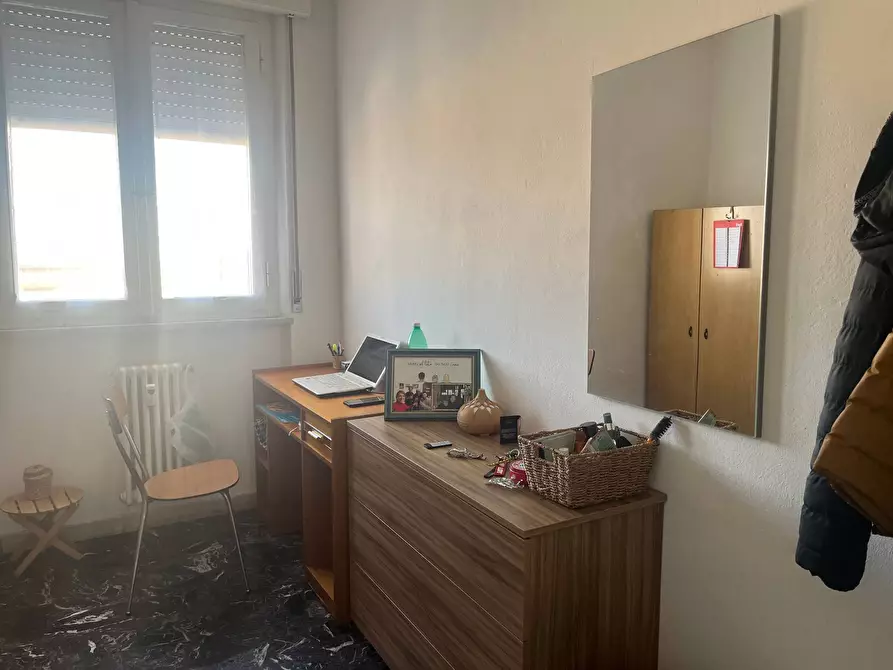 Immagine 12 di Camera in affitto  in Via Dell' Aeroporto 4 a Pisa