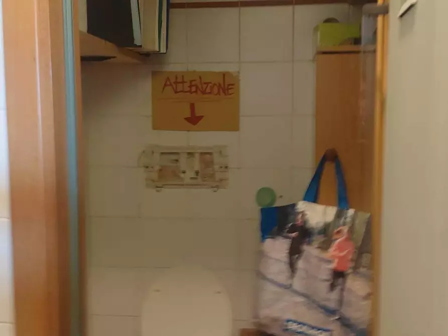 Immagine 3 di Attività commerciale in vendita  in via delle ville 55 a Capannori