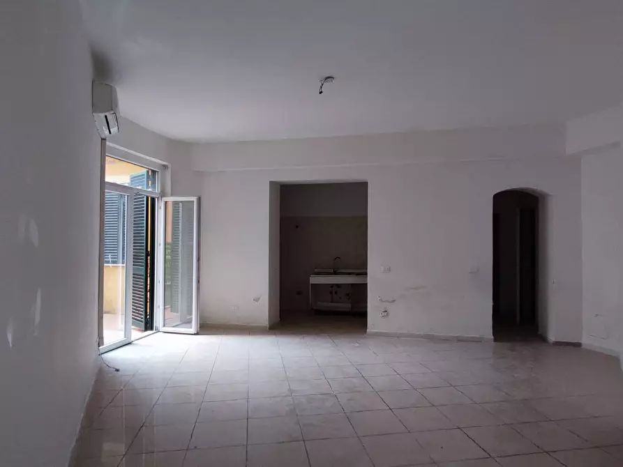 Immagine 4 di Appartamento in vendita  in Scali degli Olandesi 3 a Livorno