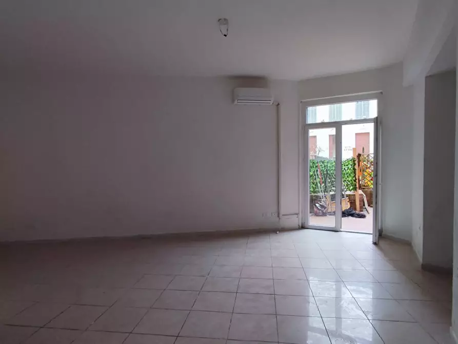 Immagine 2 di Appartamento in vendita  in Scali degli Olandesi 3 a Livorno