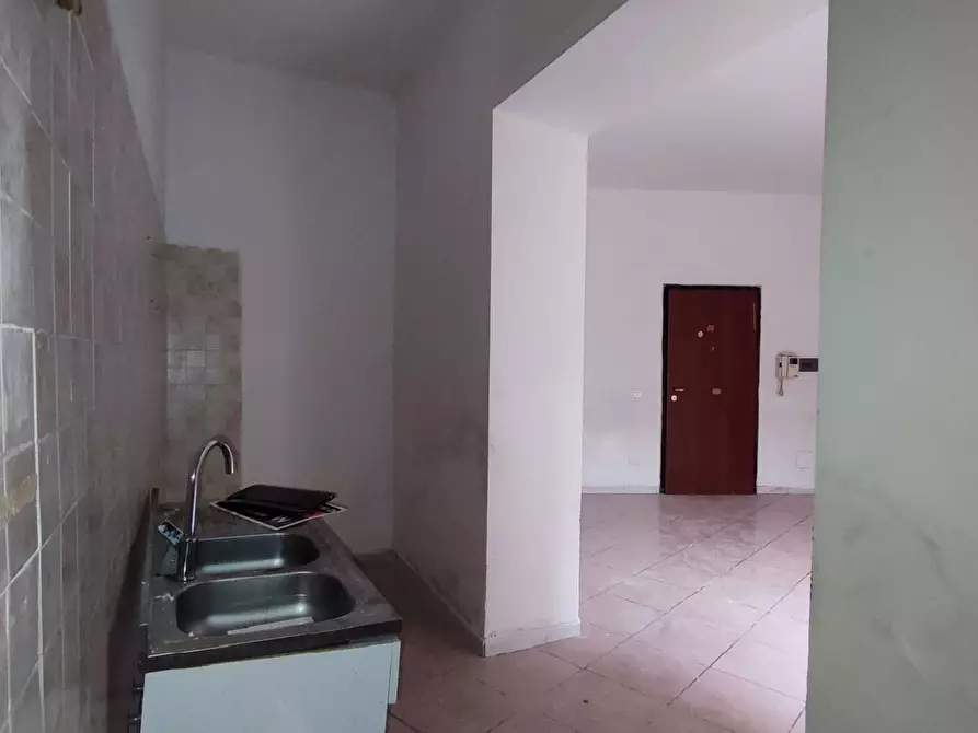 Immagine 5 di Appartamento in vendita  in Scali degli Olandesi 3 a Livorno