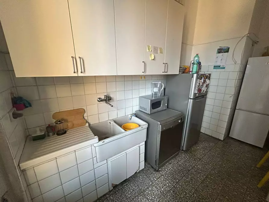 Immagine 5 di Camera in affitto  in Lungarno Mediceo 1 a Pisa