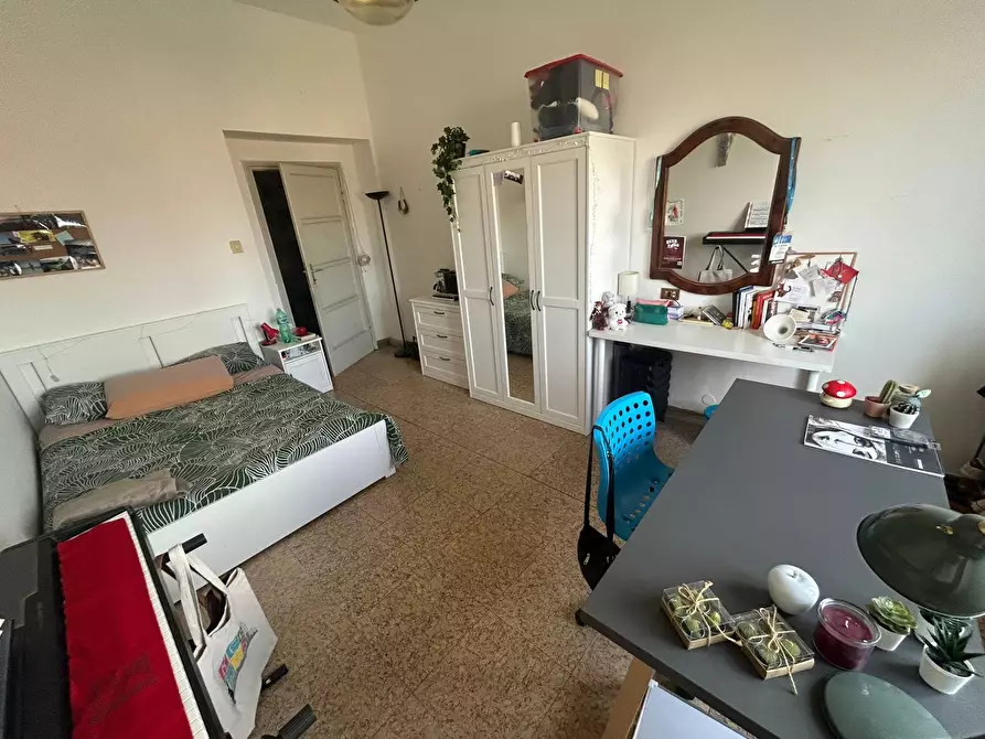 Immagine 2 di Camera in affitto  in Lungarno Mediceo 1 a Pisa