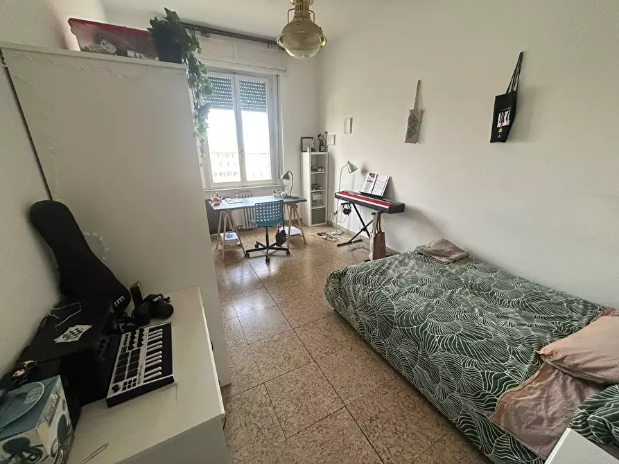 Immagine 3 di Camera in affitto  in Lungarno Mediceo 1 a Pisa