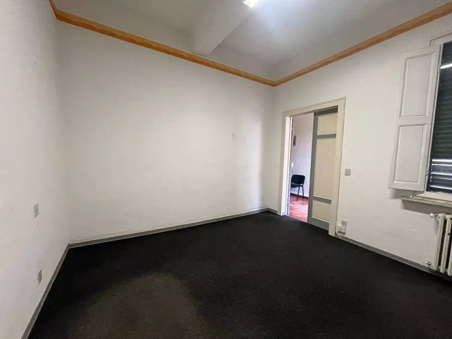 Immagine 16 di Ufficio in affitto  in Via Francesco Crispi 1 a Livorno