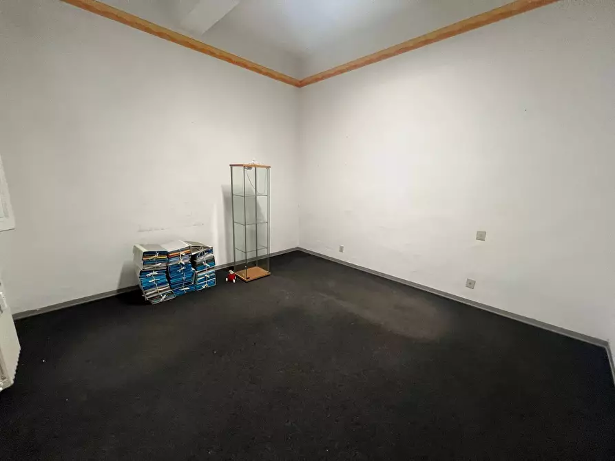 Immagine 15 di Ufficio in affitto  in Via Francesco Crispi 1 a Livorno