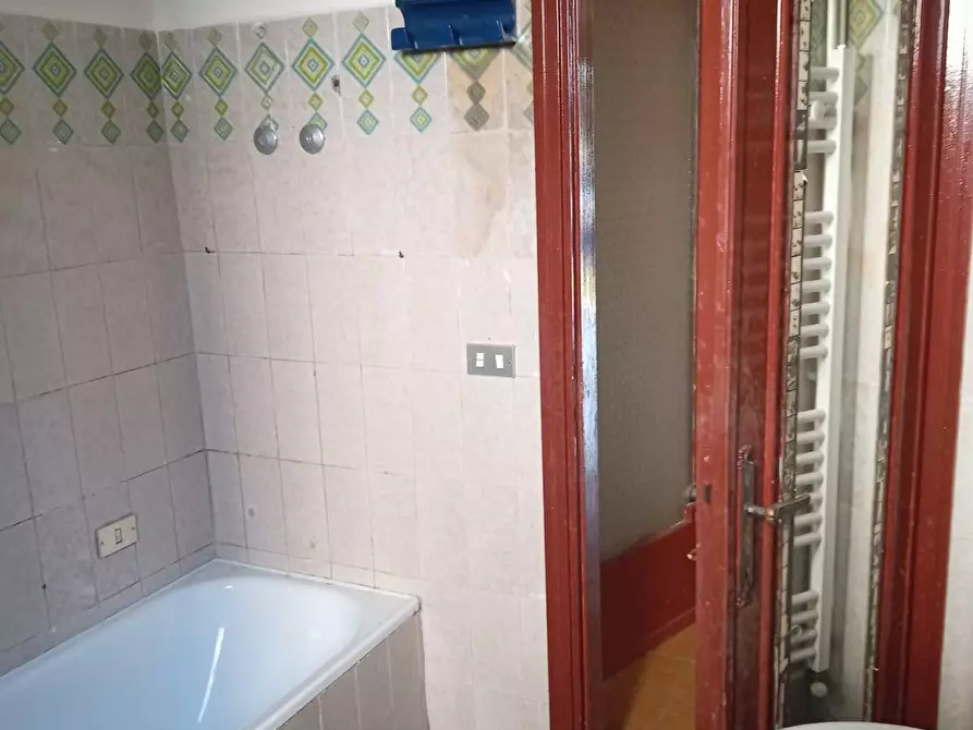 Immagine 13 di Casa indipendente in vendita  in via delle serre 8 a Camaiore