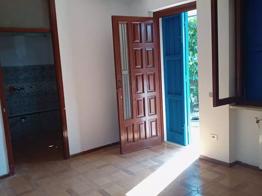 Immagine 1 di Casa indipendente in vendita  in via delle serre 8 a Camaiore