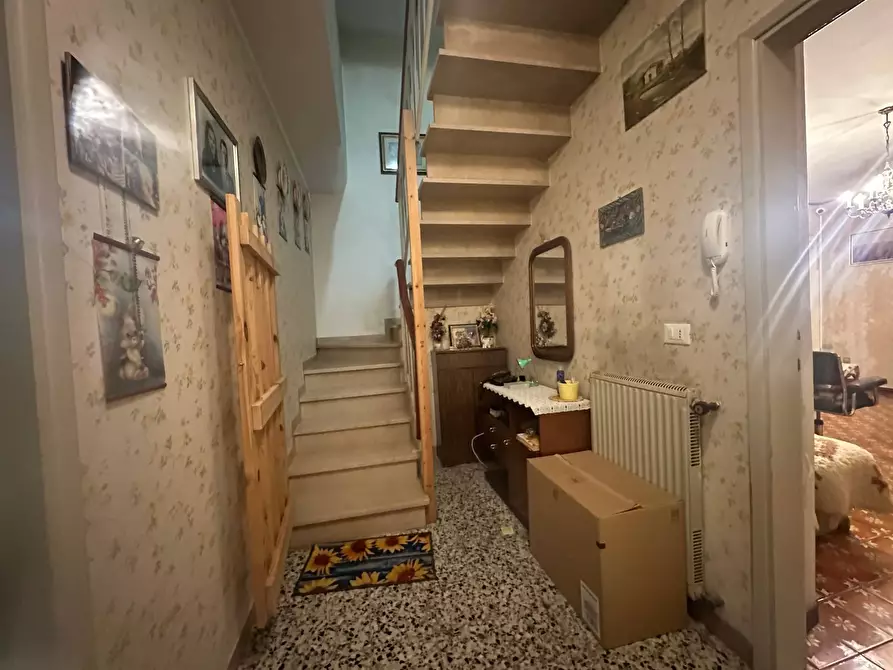 Immagine 4 di Casa indipendente in vendita  in via fillungo 8 a Camaiore