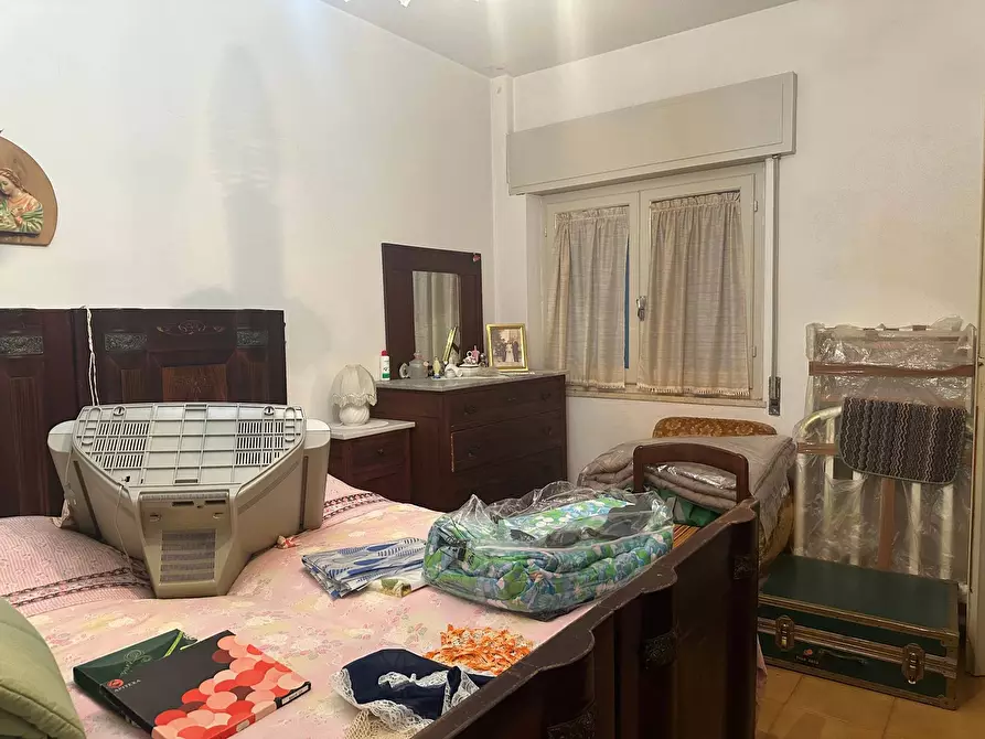 Immagine 18 di Casa indipendente in vendita  in via fillungo 8 a Camaiore