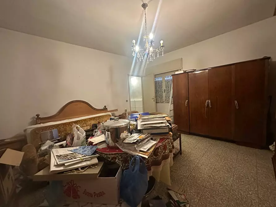 Immagine 21 di Casa indipendente in vendita  in via fillungo 8 a Camaiore