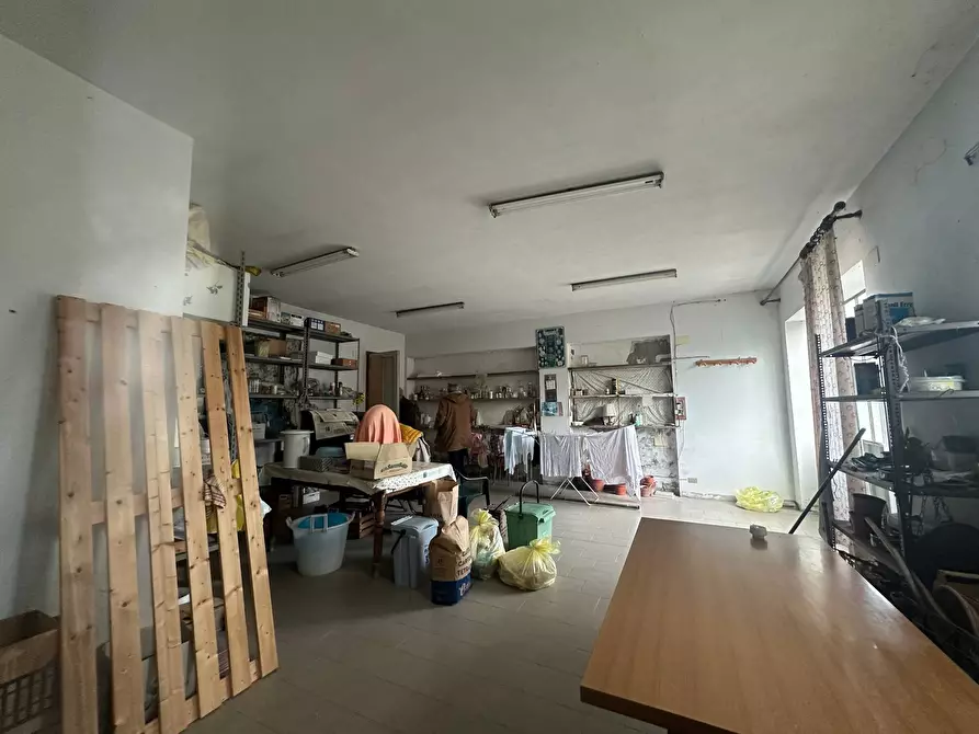 Immagine 25 di Casa indipendente in vendita  in via fillungo 8 a Camaiore