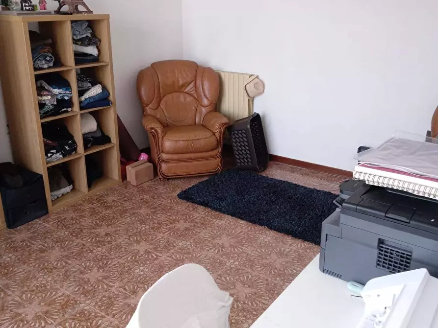 Immagine 14 di Casa indipendente in vendita  in via fillungo 35 a Camaiore