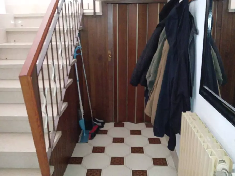 Immagine 10 di Casa indipendente in vendita  in via fillungo 35 a Camaiore