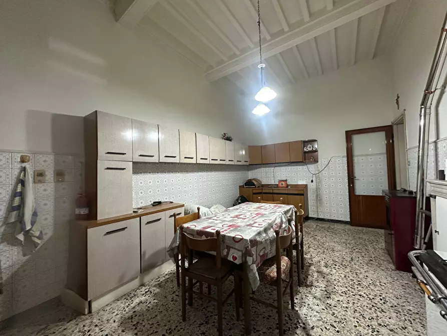 Immagine 1 di Casa indipendente in vendita  in via capannoresi 20 a Lucca