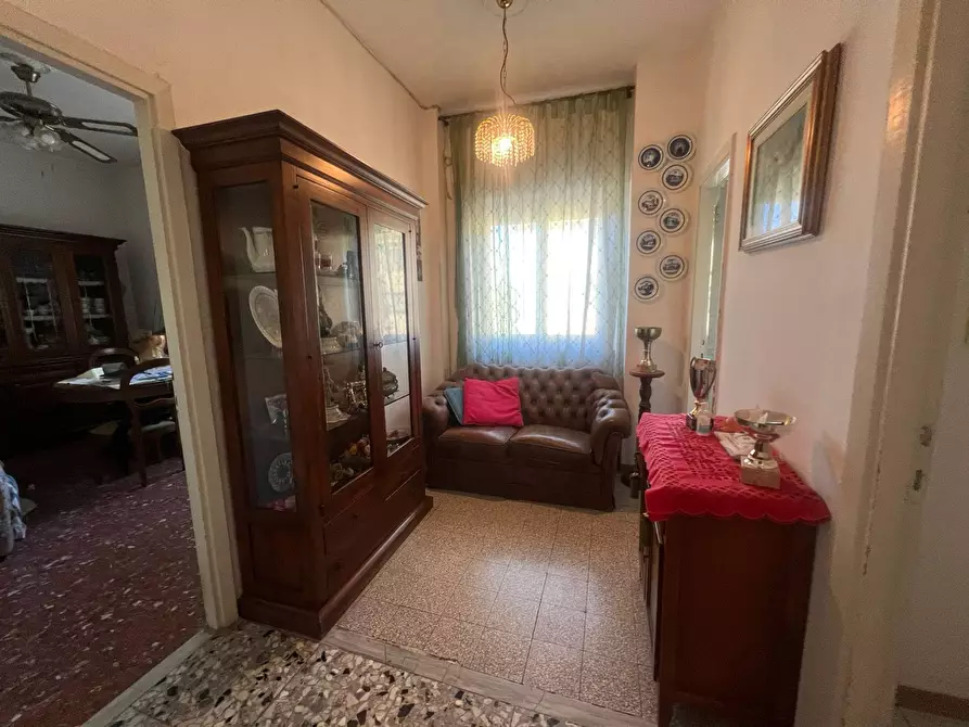 Immagine 10 di Camera in affitto  in via gobetti 1 a Pisa