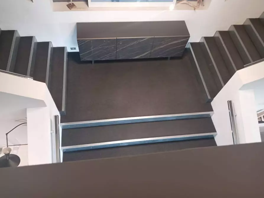 Immagine 3 di Attività commerciale in affitto  in via pietrasantina 44 a San Giuliano Terme