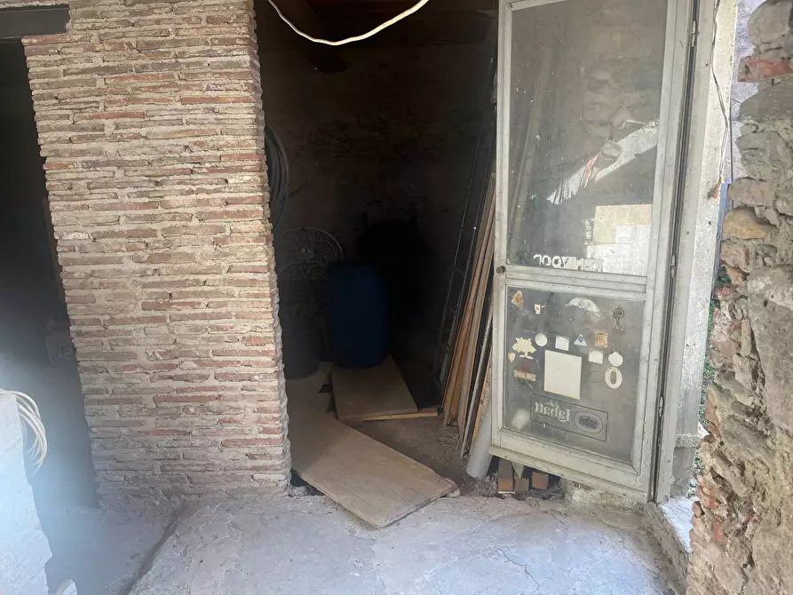 Immagine 11 di Casa indipendente in vendita  in via s. maria 133 a Calci