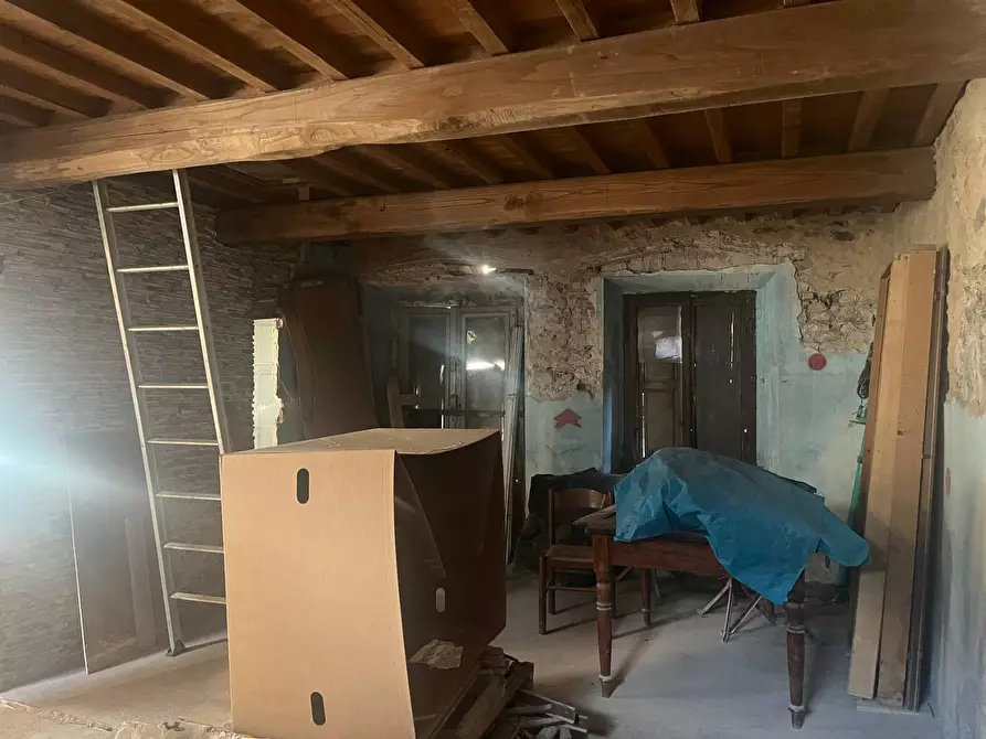 Immagine 13 di Casa indipendente in vendita  in via s. maria 133 a Calci