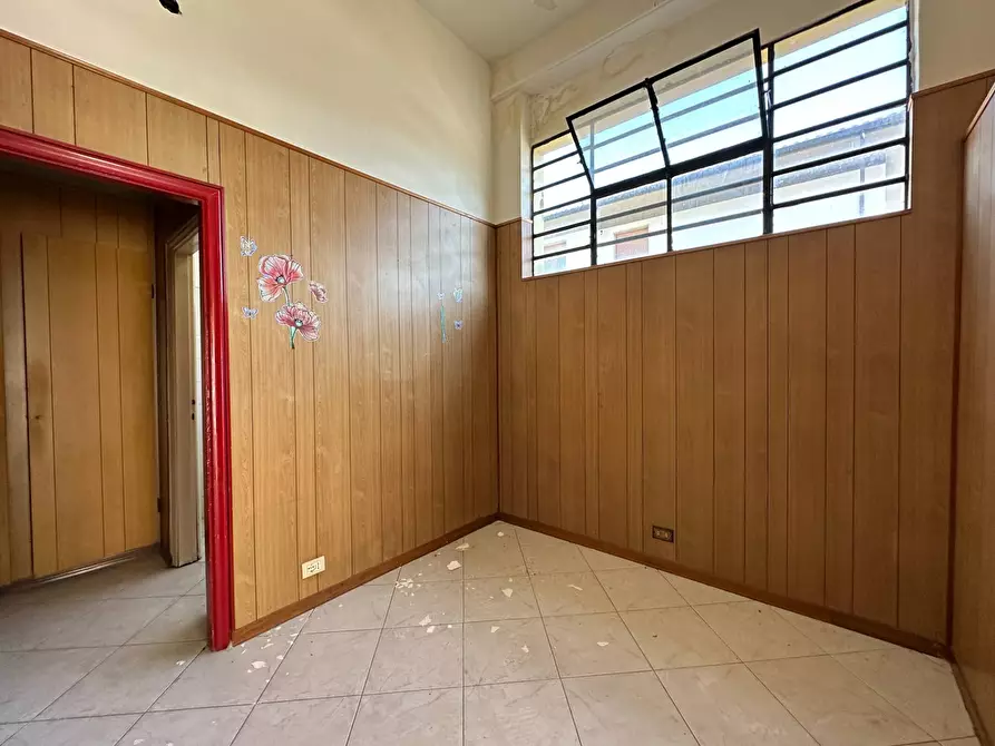 Immagine 8 di Attività commerciale in vendita  in via del centenario 23 a Porcari