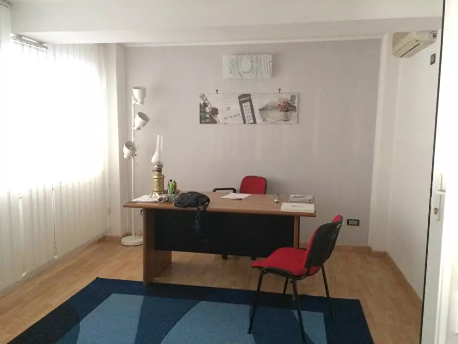 Immagine 8 di Ufficio in affitto  in Viale Antonio Gramsci 42 a Pisa