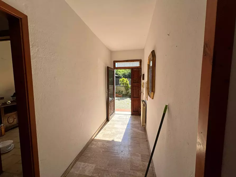 Immagine 10 di Casa indipendente in vendita  in Via toscoromagnola 1 a Cascina