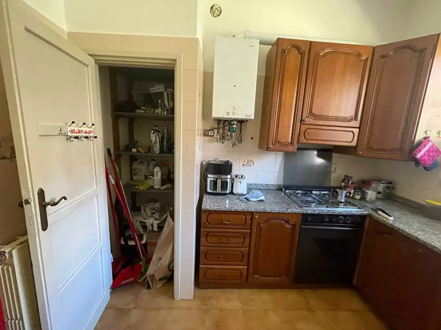 Immagine 9 di Camera in affitto  in Via Francesco De Sanctis 22 a Pisa