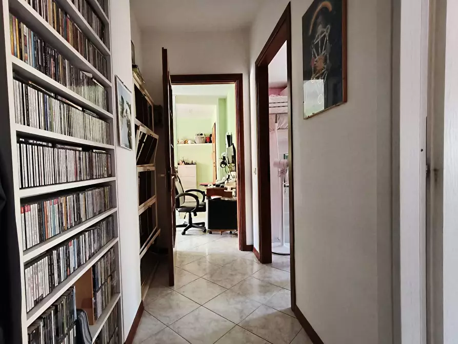 Immagine 10 di Appartamento in vendita  in Via Della Scopaia 15 a Livorno
