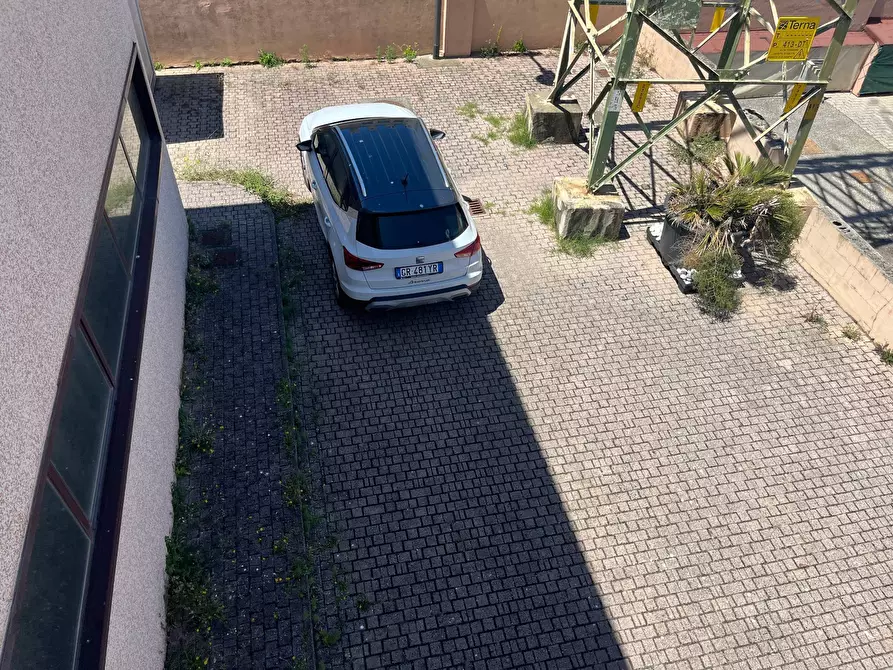 Immagine 10 di Ufficio in affitto  in Via Fabio Filzi 25 a Livorno