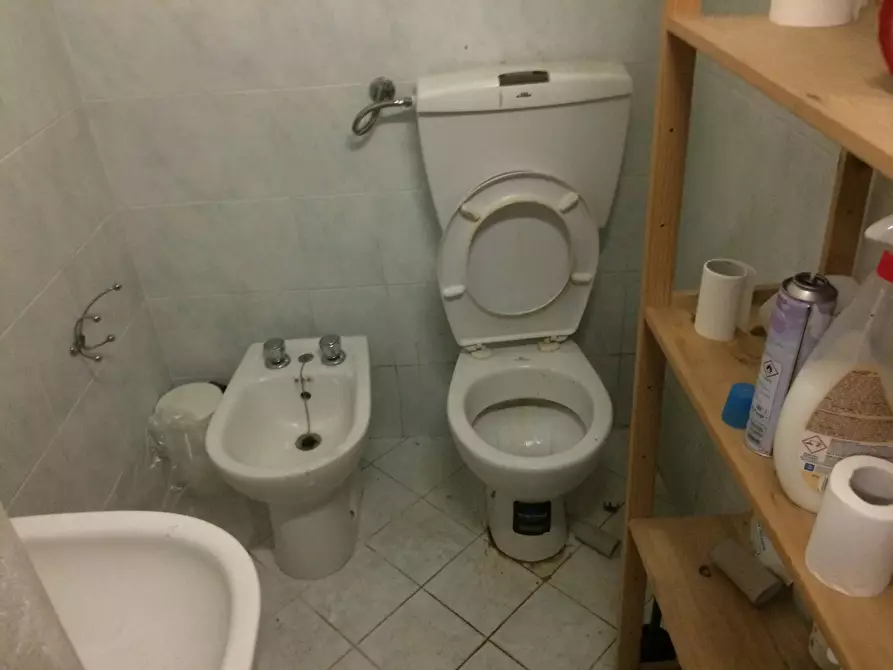 Immagine 14 di Attività commerciale in affitto  in Corso Italia a Pisa