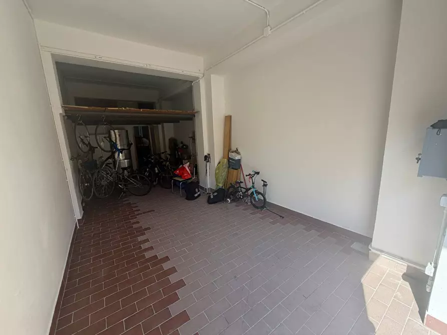 Immagine 2 di Box auto in vendita  in Via Santa Maria 1 a Pisa