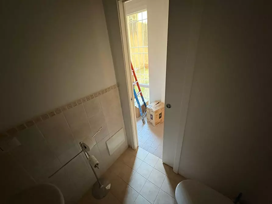 Immagine 5 di Box auto in vendita  in Via Santa Maria 1 a Pisa