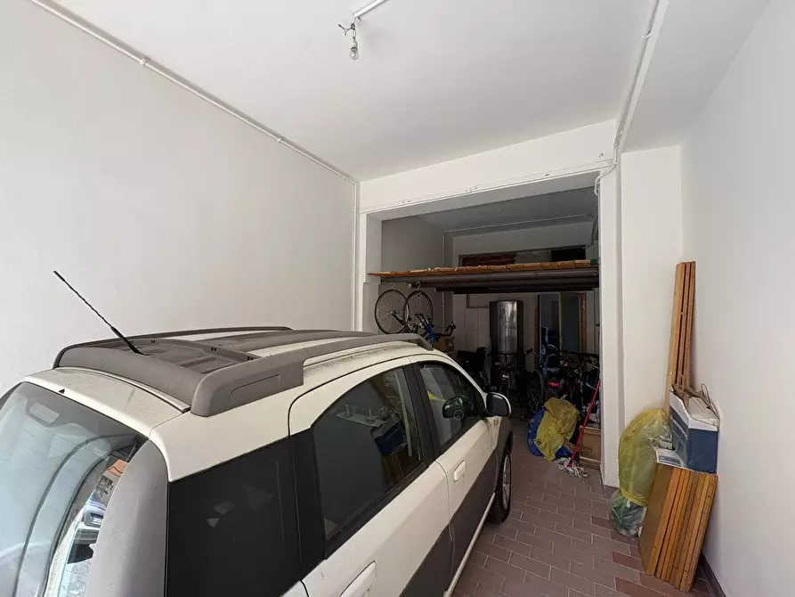 Immagine 4 di Box auto in vendita  in Via Santa Maria 1 a Pisa