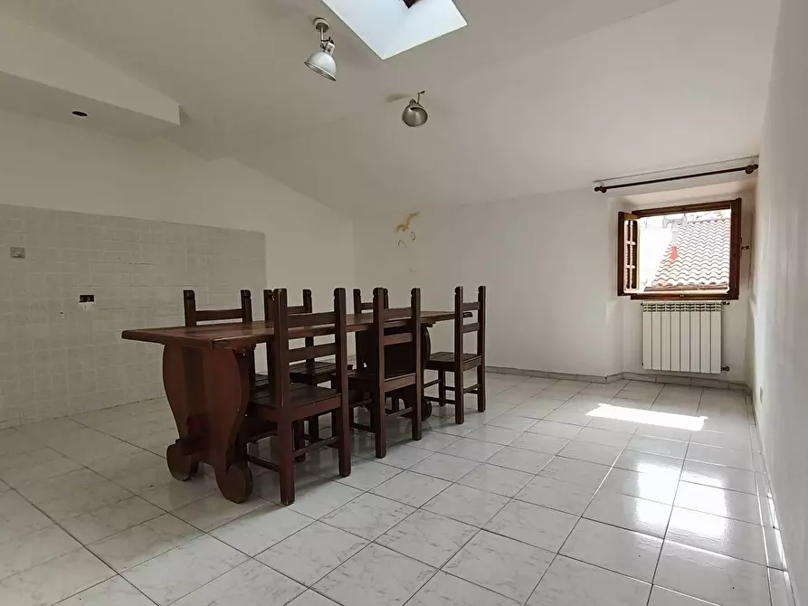 Immagine 1 di Appartamento in vendita  in via Bassa 10 a Livorno