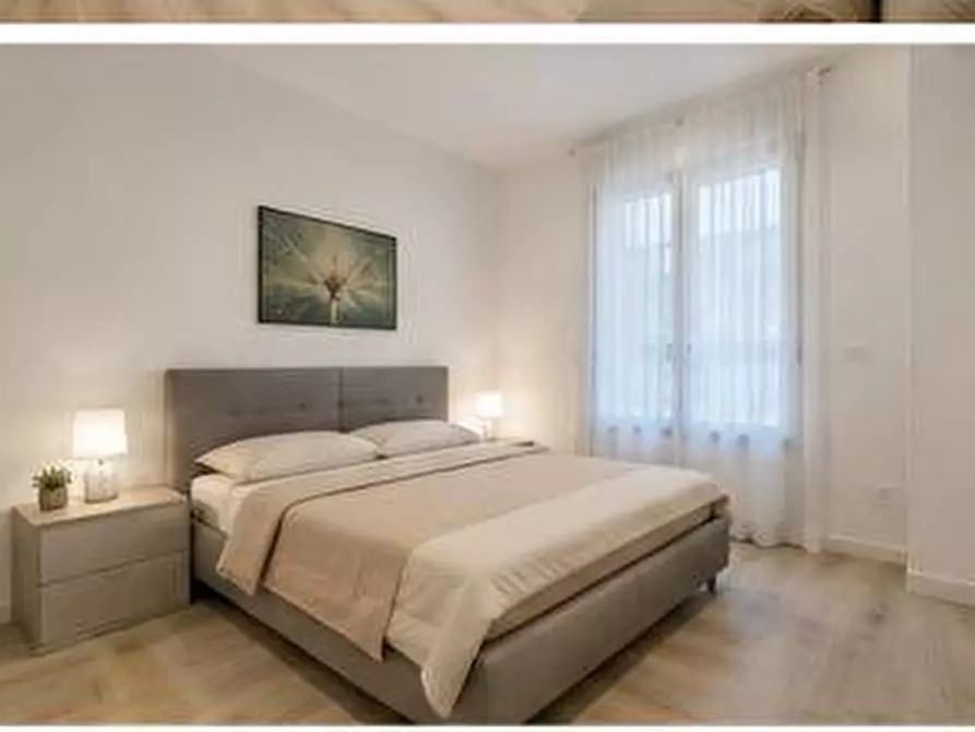 Immagine 9 di Appartamento in vendita  in Viale Francesco Bonaini 10 a Pisa