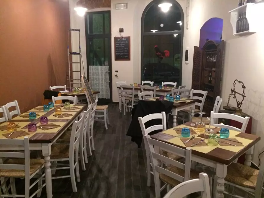 Immagine 3 di Attività commerciale in vendita  in via giuseppe verdi 1 a Pisa