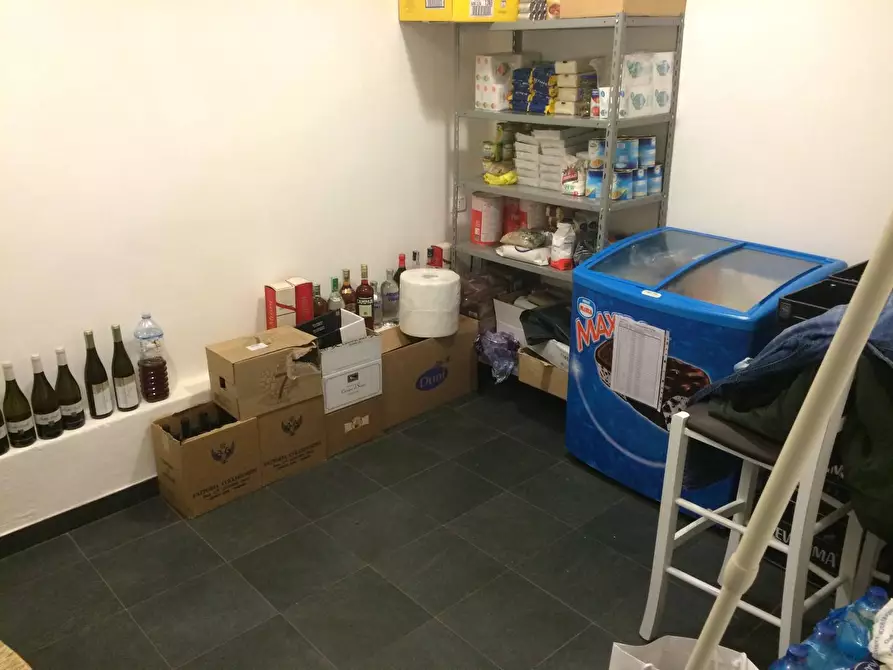 Immagine 8 di Attività commerciale in vendita  in via giuseppe verdi 1 a Pisa