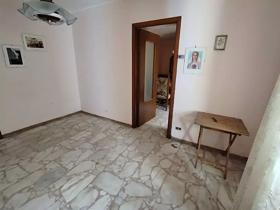 Immagine 2 di Casa indipendente in vendita  in via roma a Aidone