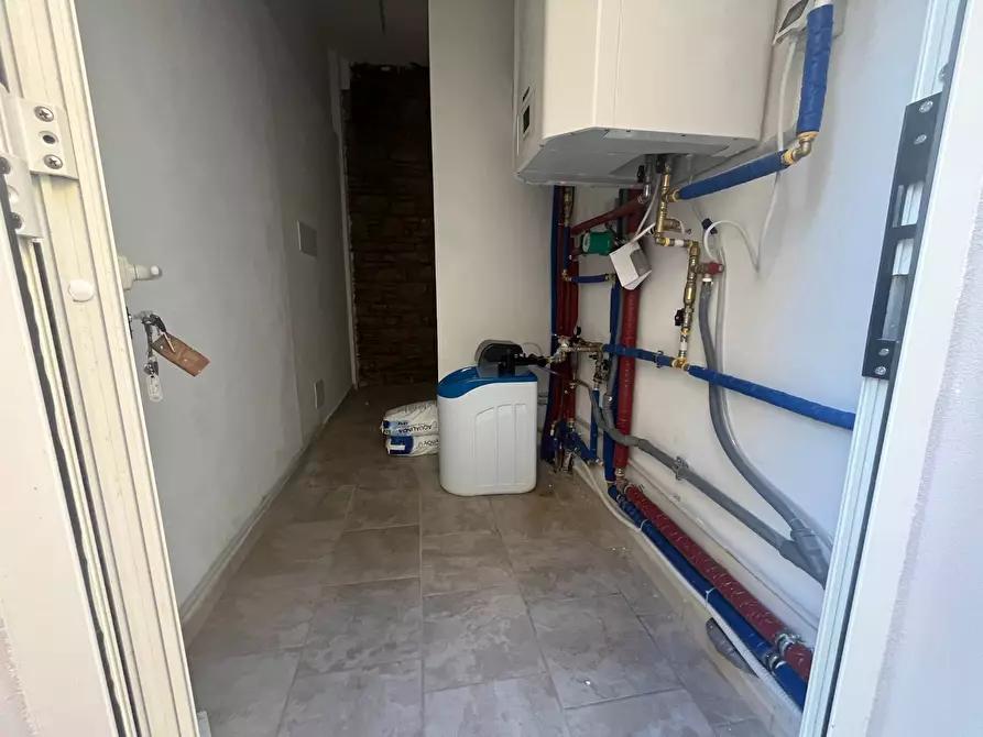 Immagine 13 di Casa indipendente in affitto  in via nevilio casarosa 5 a Cascina